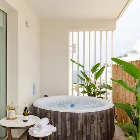 滨海波利尼亚诺Apulialux Seaview Prestige Apt / Jacuzzi + Parking公寓 外观 照片