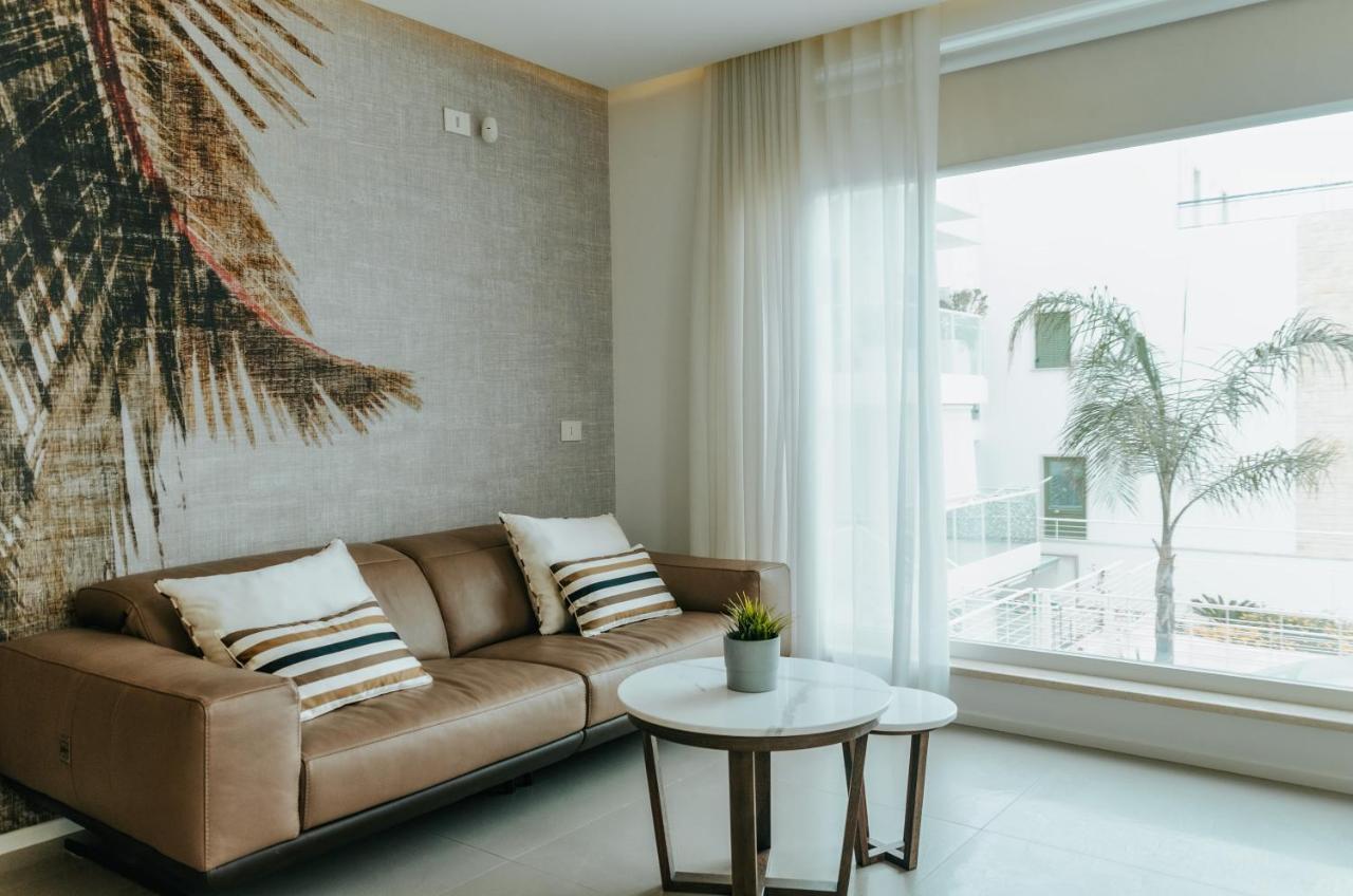 滨海波利尼亚诺Apulialux Seaview Prestige Apt / Jacuzzi + Parking公寓 外观 照片
